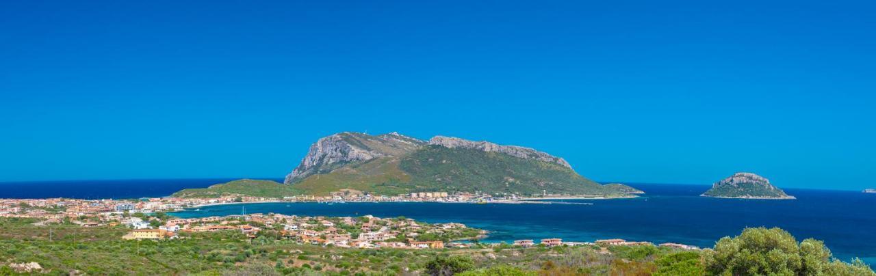 Brezza B&B Golfo Aranci Luaran gambar