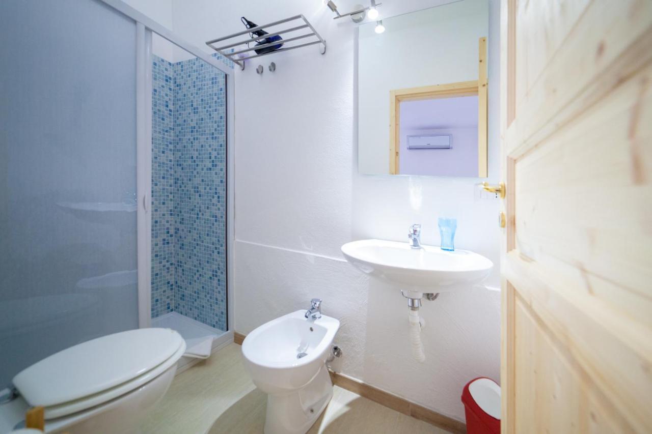 Brezza B&B Golfo Aranci Luaran gambar