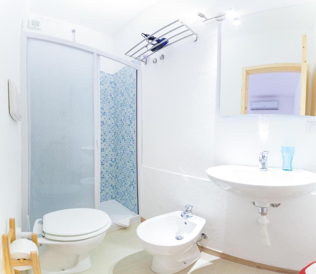 Brezza B&B Golfo Aranci Luaran gambar