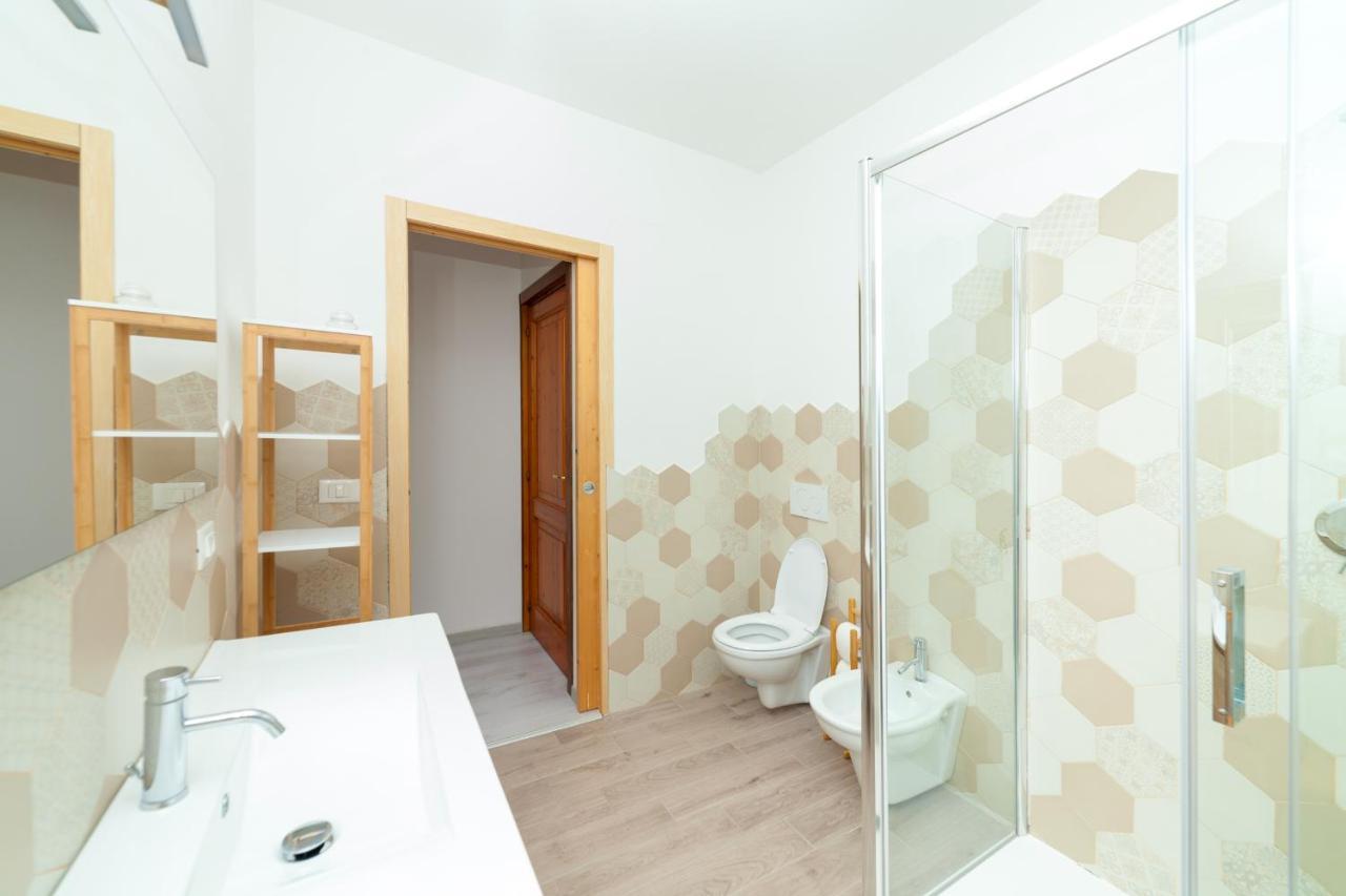 Brezza B&B Golfo Aranci Luaran gambar