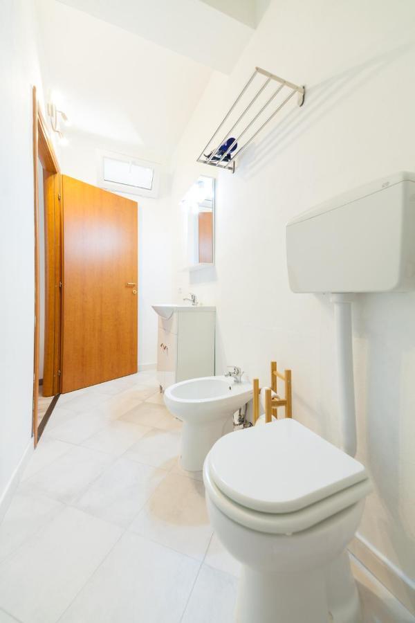 Brezza B&B Golfo Aranci Luaran gambar