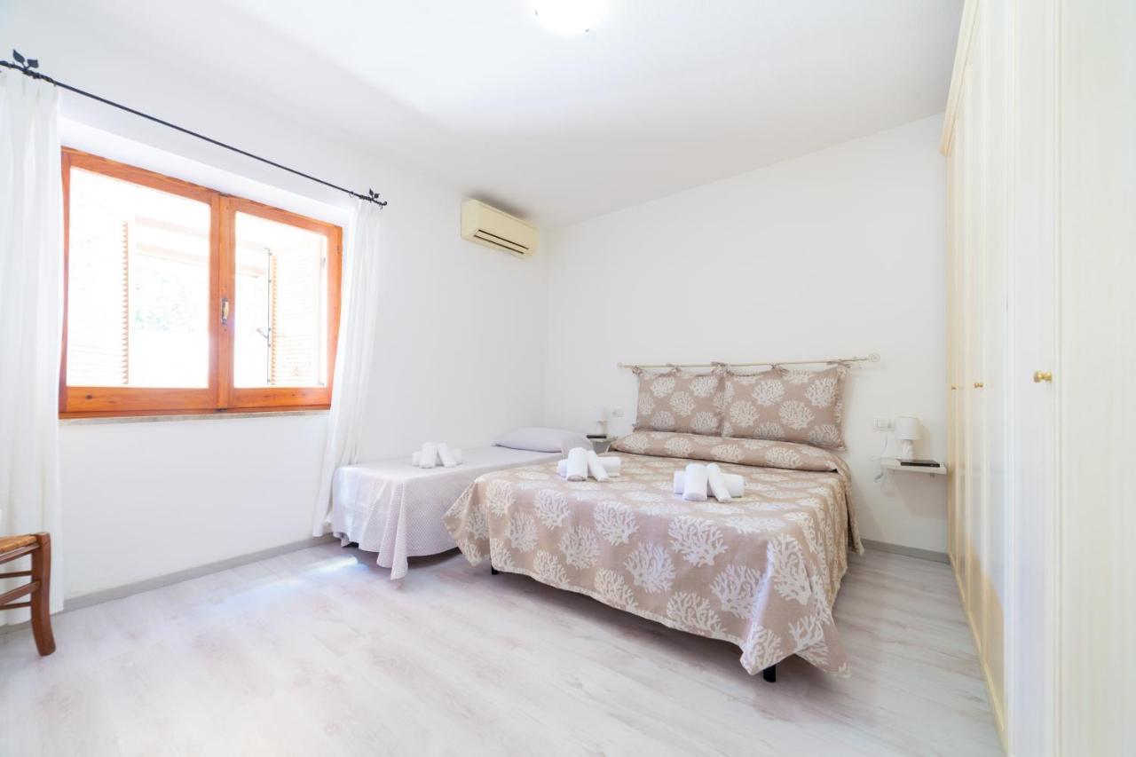 Brezza B&B Golfo Aranci Luaran gambar