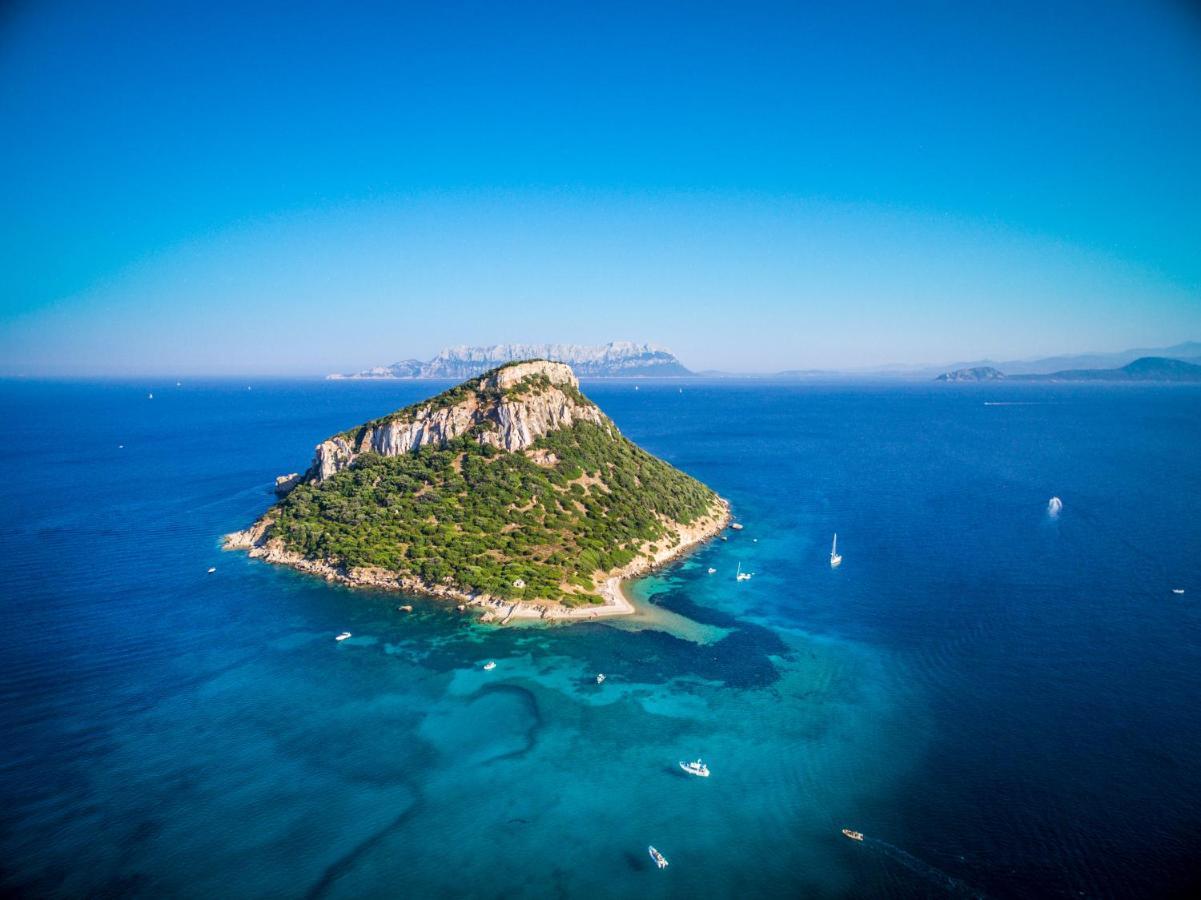 Brezza B&B Golfo Aranci Luaran gambar